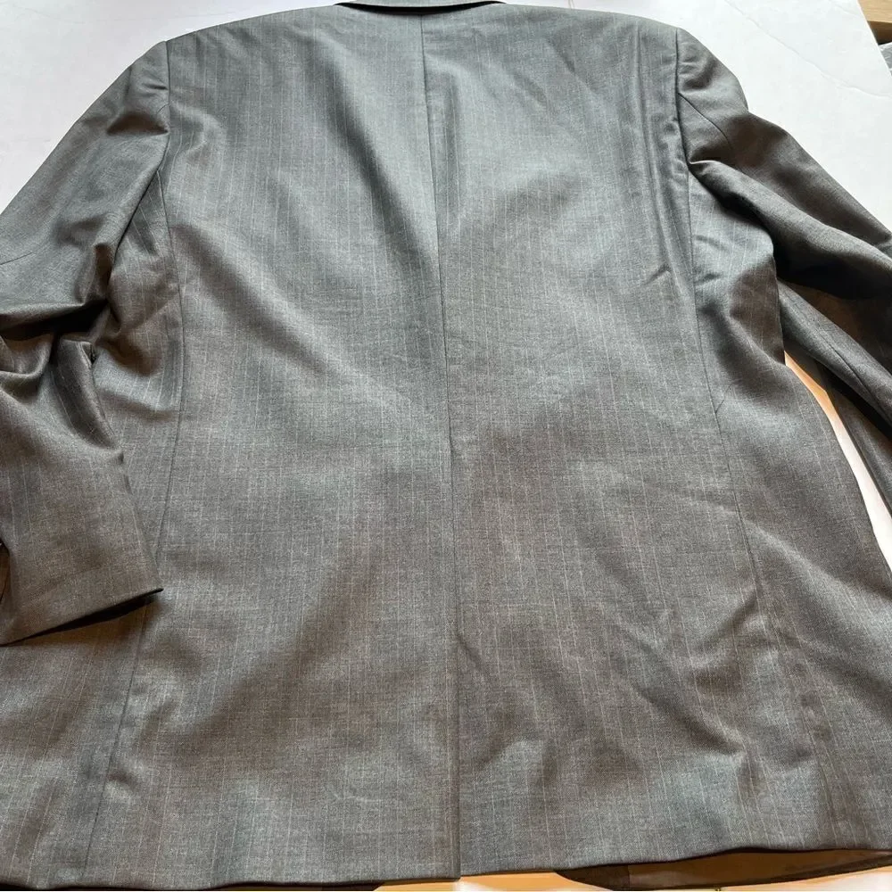 Chaps Ralph Lauren Men's Wool/Cashmere Sport Coat Gray w/ blue stripe Size 40R